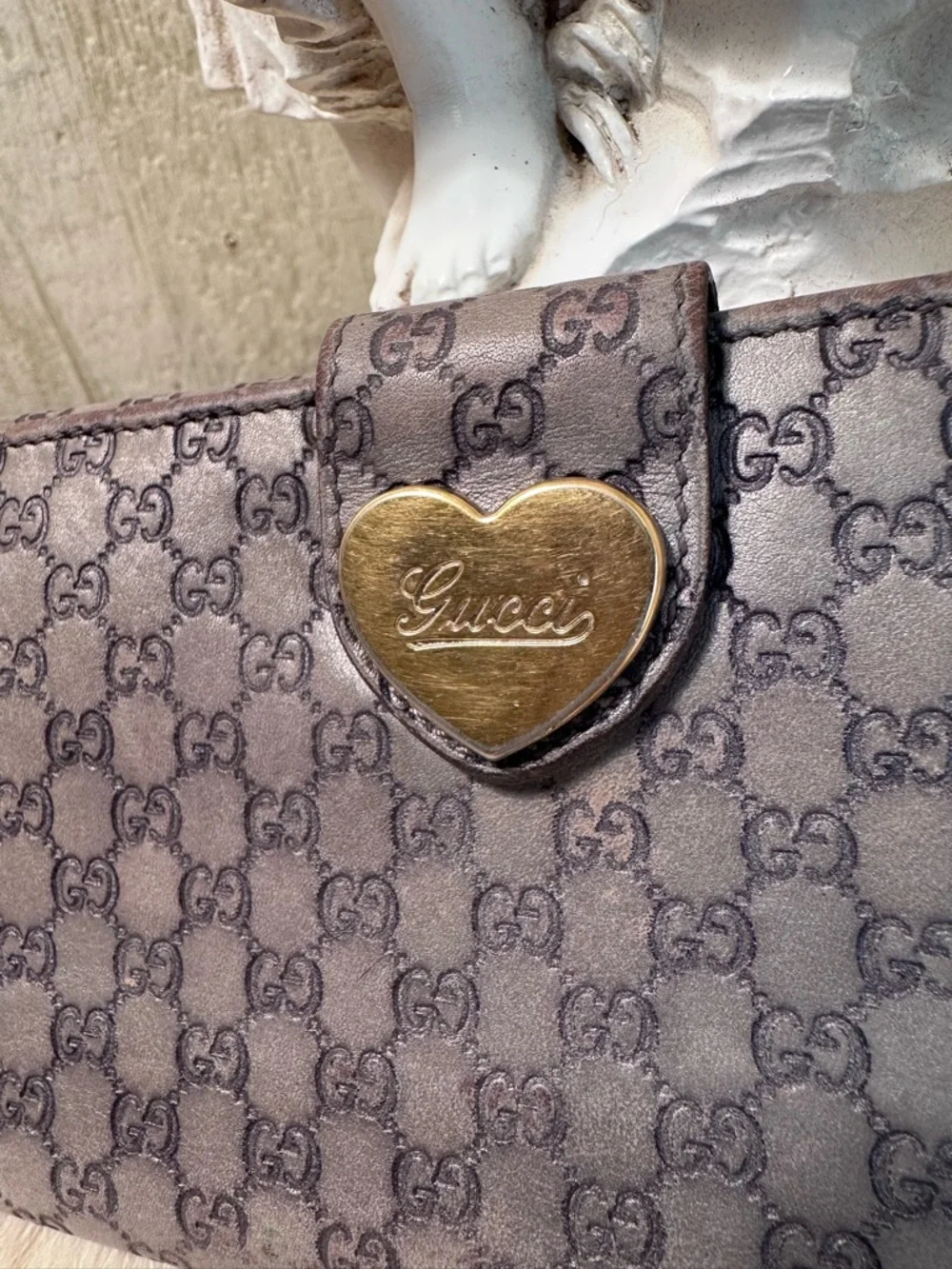 Gucci Monogram Heart Logo Gray Wallet - Picture 2 of 10